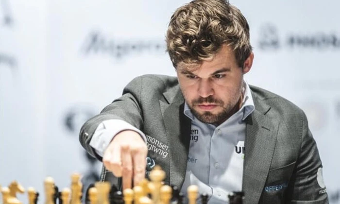 Шахіст дискваліфікований з-за непристойного одягу