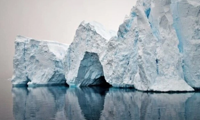 Морський лід на історичній межі