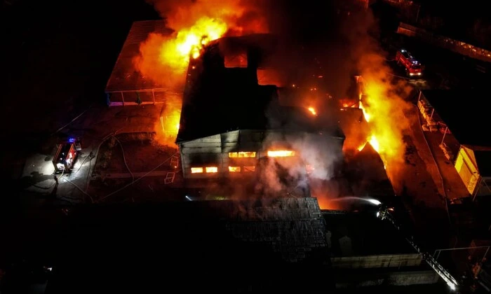 Вогонь після обстрілу російською армією