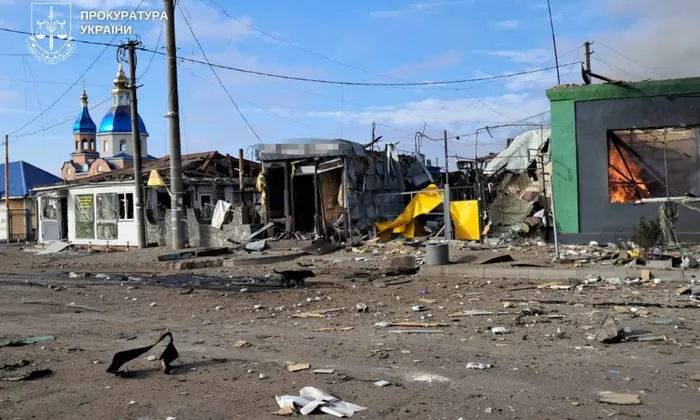 Оккупанты ударили КАБами по Днепропетровщине: есть погибшие и раненые (фото)