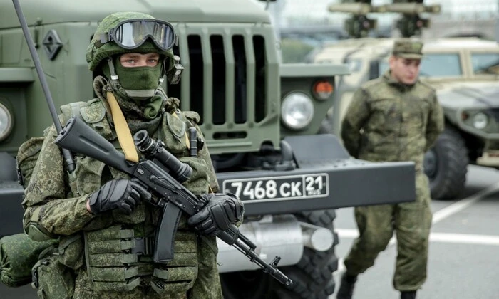 Російська тактика уповільнює її просування на фронті