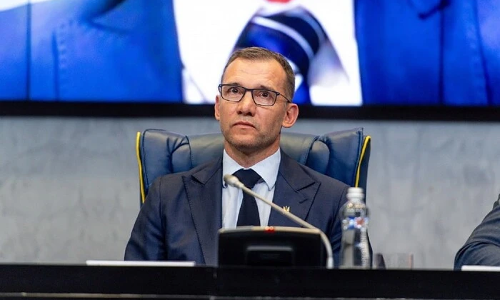 Тренер Шевченко разминується перед зустріччю