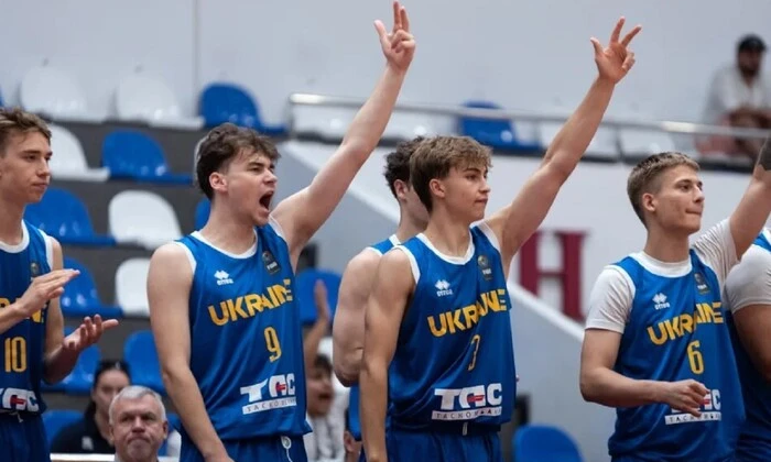 Сборная Украины разгромила Ирландию на чемпионате