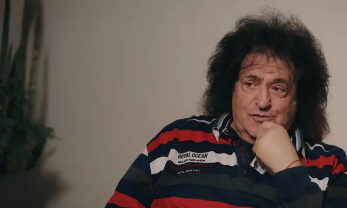 Іво Бобул на фото відзначений