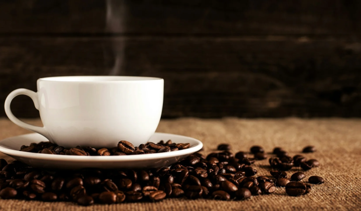 Hot beverages and esophageal cancer