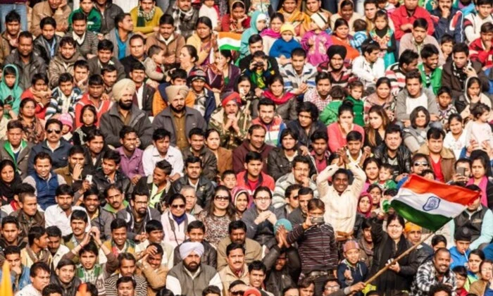 Діти з смішними виразами обличчя