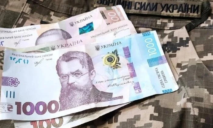 Розповідь Умєрова про нововведення для військових