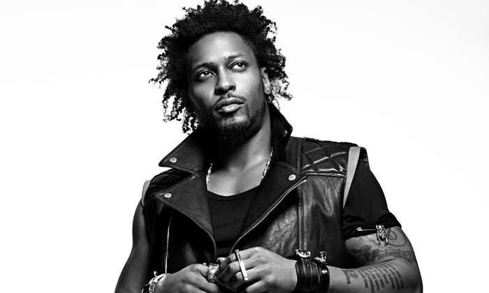 Помер легендарний співак у Нью-Йорку