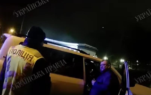 Відео спілкування нардепа з поліцейськими
