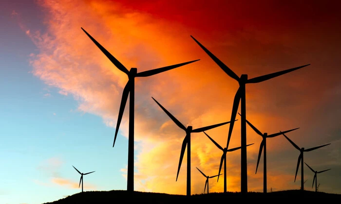 Развитие возобновляемой энергетики терпит из-за долгов