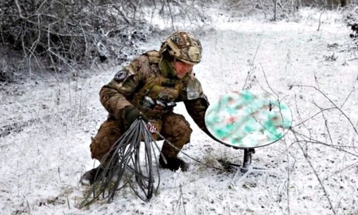 Спутник Starlink изображен в Киеве