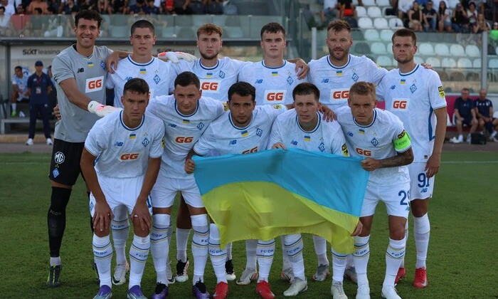 Динамо розпочинає виступ у Лізі чемпіонів