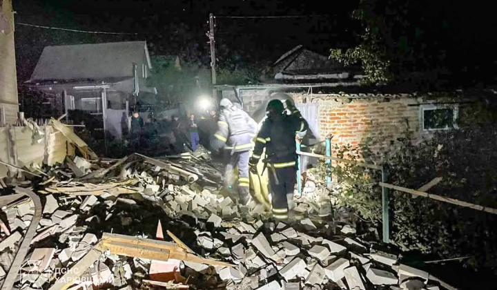 Russian attack on Balakliya: destroyed house and victims