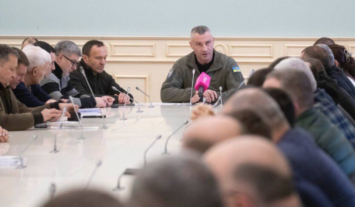 У Києві без тепла: 4000 багатоповерхівок