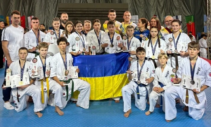 Збірна України по кіокушинкай карате