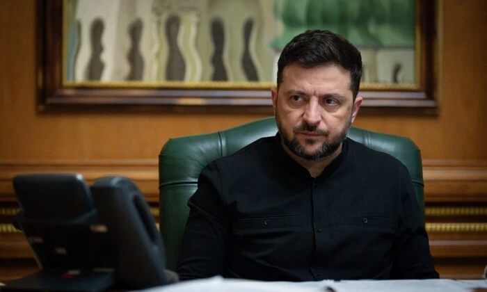 Зеленский говорит во время переговоров с США