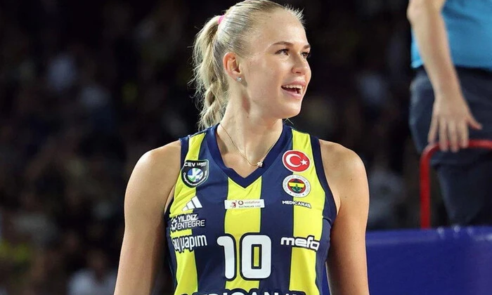 Russian volleyball player, visa, Poland