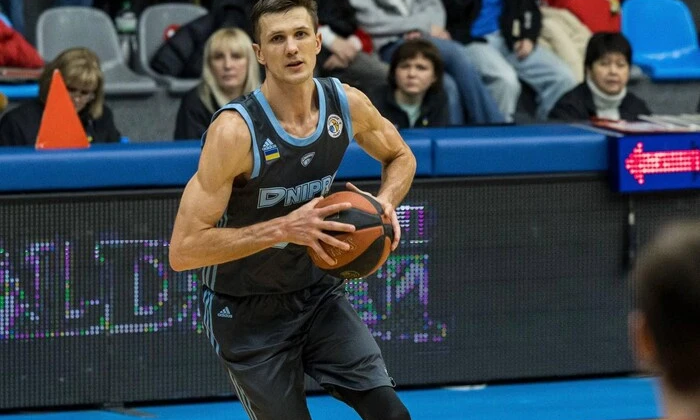 Баскетболист Конев в ТЦК