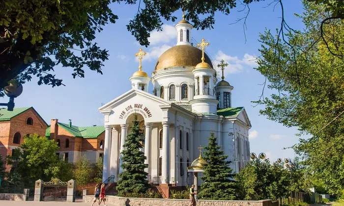 Графік і відсоткове співвідношення конверсії парафій Московської церкви в ПЦУ