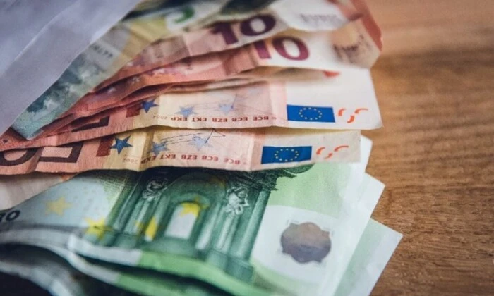 Скандал з виплатами для українських біженців