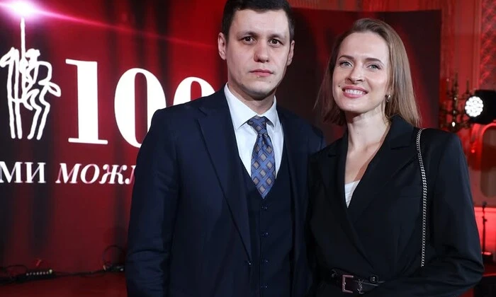 Акторка студії «Мамахихотала» привітала чоловіка-нардепа