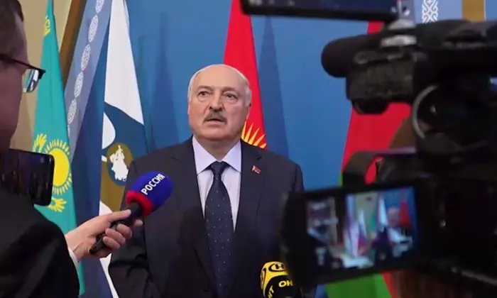 Лукашенко высмеивает предупреждение Украины о 500 целях