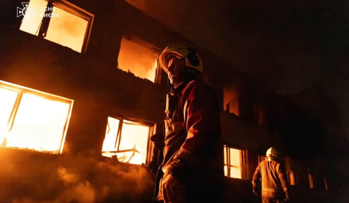 Strike in Kyiv: two dead, five injured, including a child
