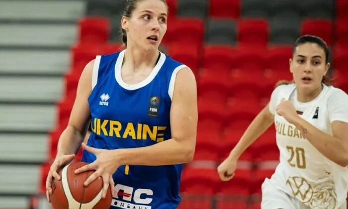 Young Ukrainian basketball player with title