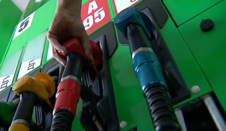 Цены на бензин уменьшатся, эксперт прогнозирует