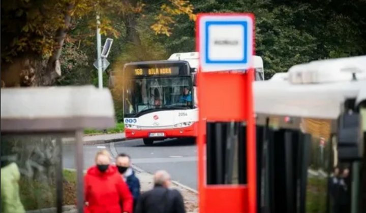 У Польщі скасували безкоштовний проїзд для українських біженців