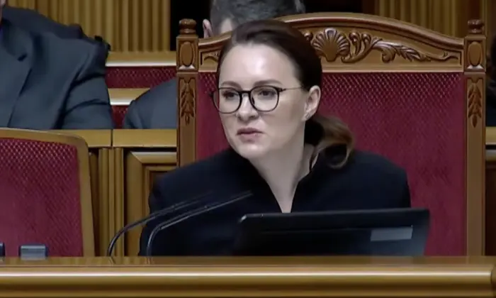 Федоров мотивирует военных через контракт