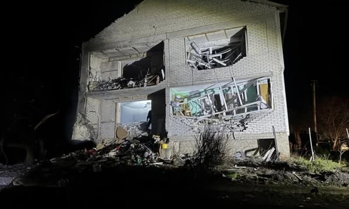 Атака ворога на Сумщину: пошкодження багатоквартирного будинку