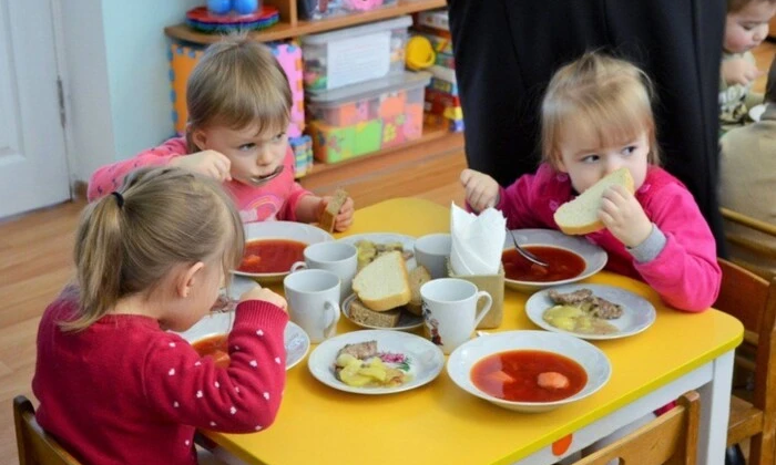 There are no food benefits in kindergartens