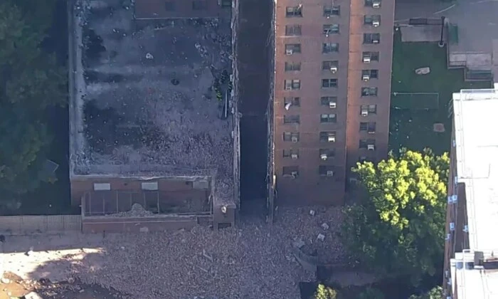 Частково обвалився житловий будинок у Нью-Йорку