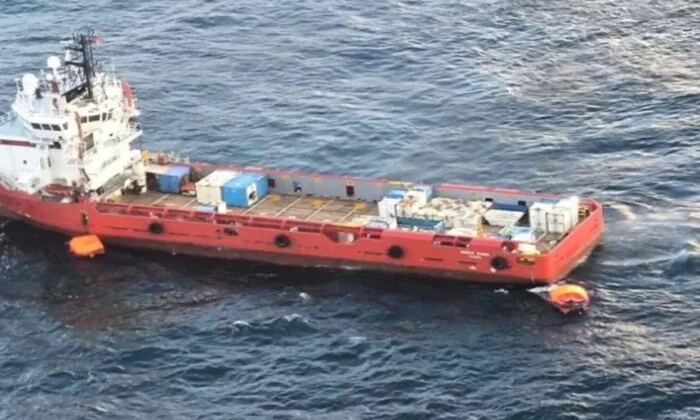 Затонуло судно з українськими моряками