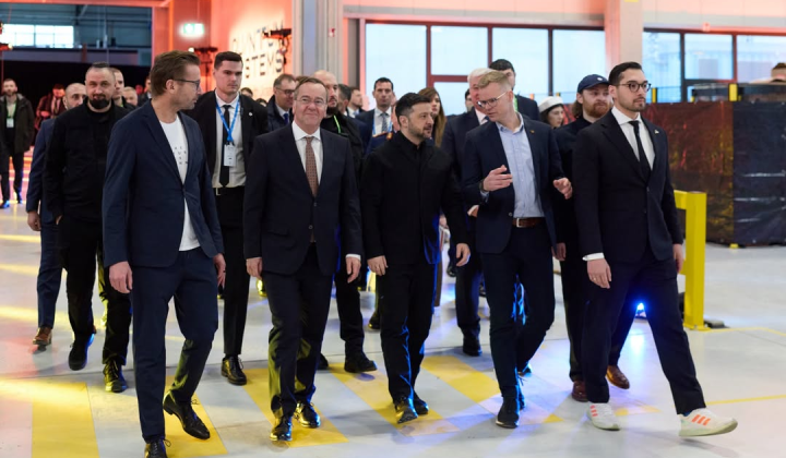 Ukraine showcases new military equipment