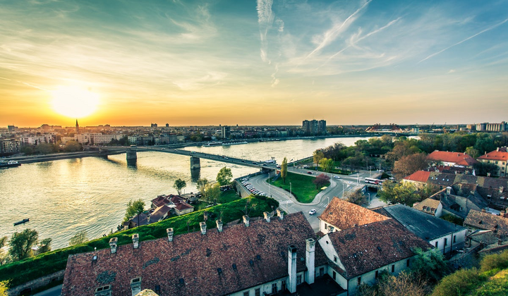 Сербія приймає українських біженців