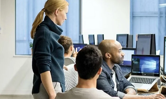 працівники Microsoft працюють три дні на тиждень