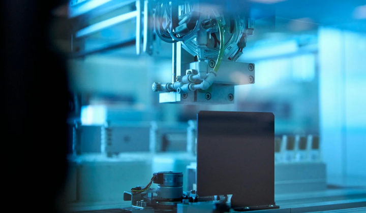 AI in the laboratory