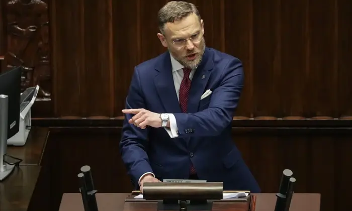 Повернення нагород українцями в Польщі