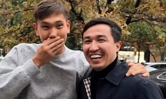 М'ячі у воротаря Кайрата