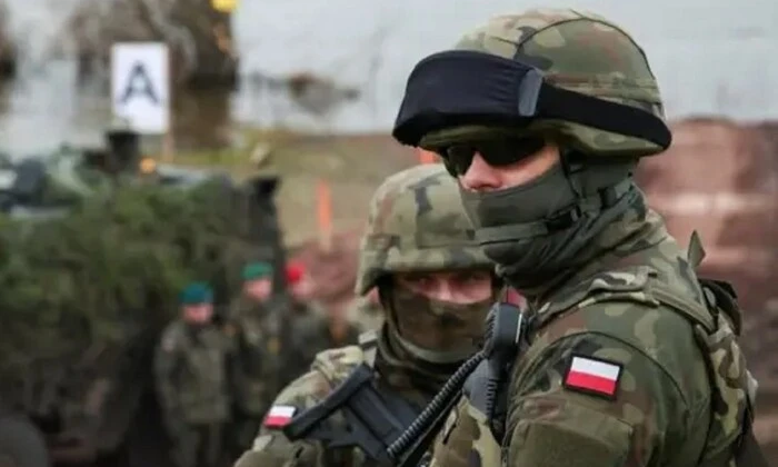 Поляки проти відправлення військ на Україну