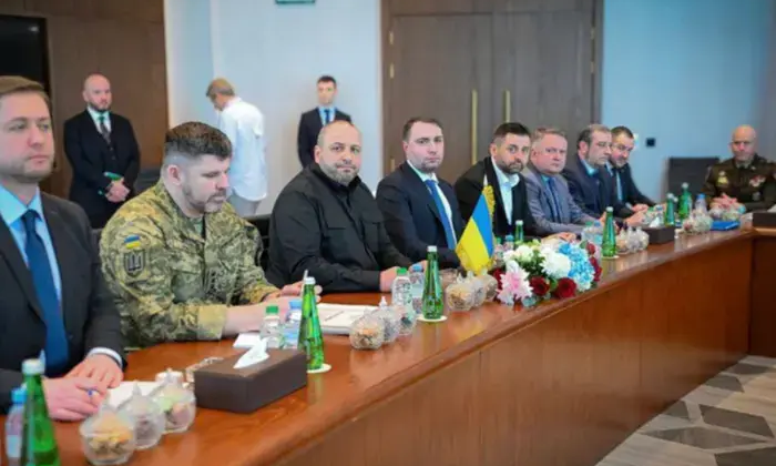 Переговори щодо України до липня