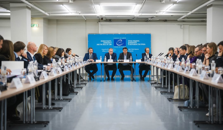 Демократична безпека та шлях до ЄС