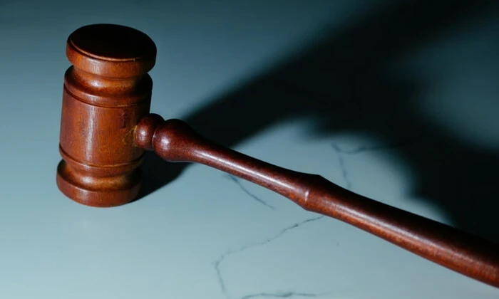 Підліток з автомобілем вогню в Одесі