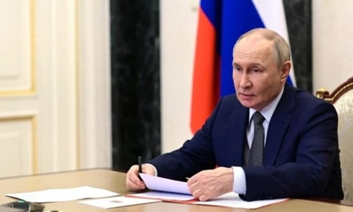 Путін вимагає Донбас у США