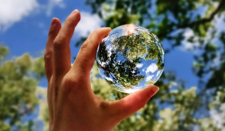 Solar radiation modification technologies