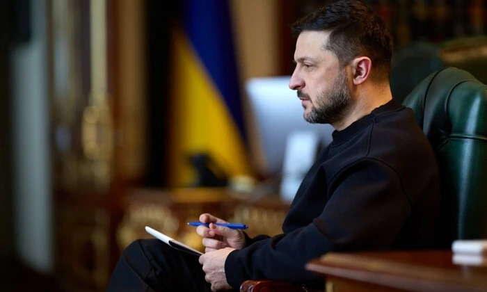 Zelensky holds meeting due to drone attacks
