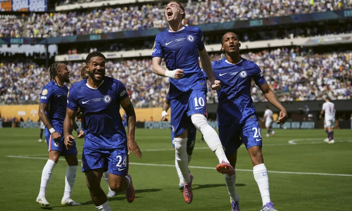 Football match Chelsea - PSG