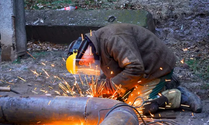 Працівники відновлюють теплопостачання у Кривому Розі